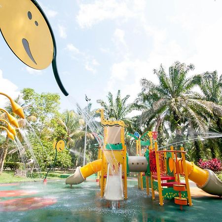 Felda Residence Hot Springs Sungkai Exterior foto