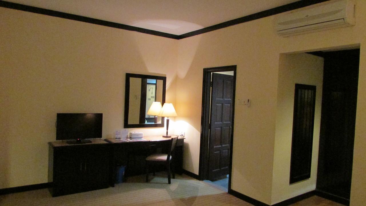Felda Residence Hot Springs Sungkai Exterior foto
